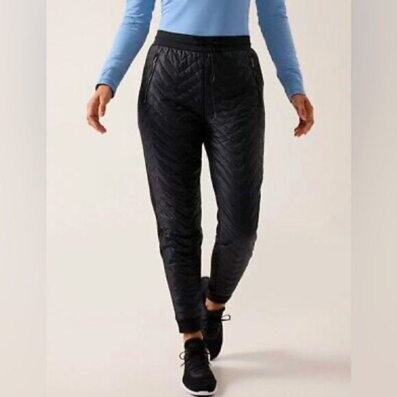 NWOT Athleta SOLSTICE JOGGER, BLACK size 6 - Picture 1 of 7